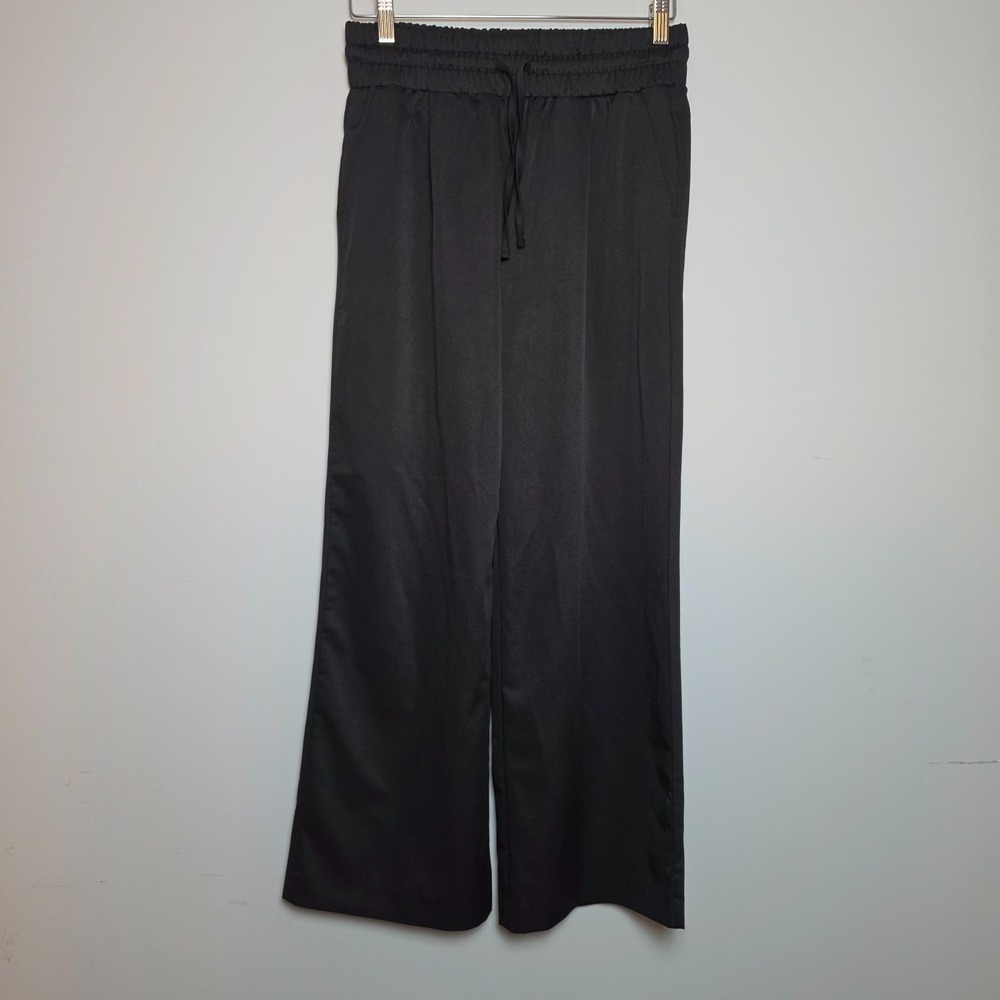 Forever 21 Wide Leg Drawstring Waist Satin Finish Black Pants Size Medium